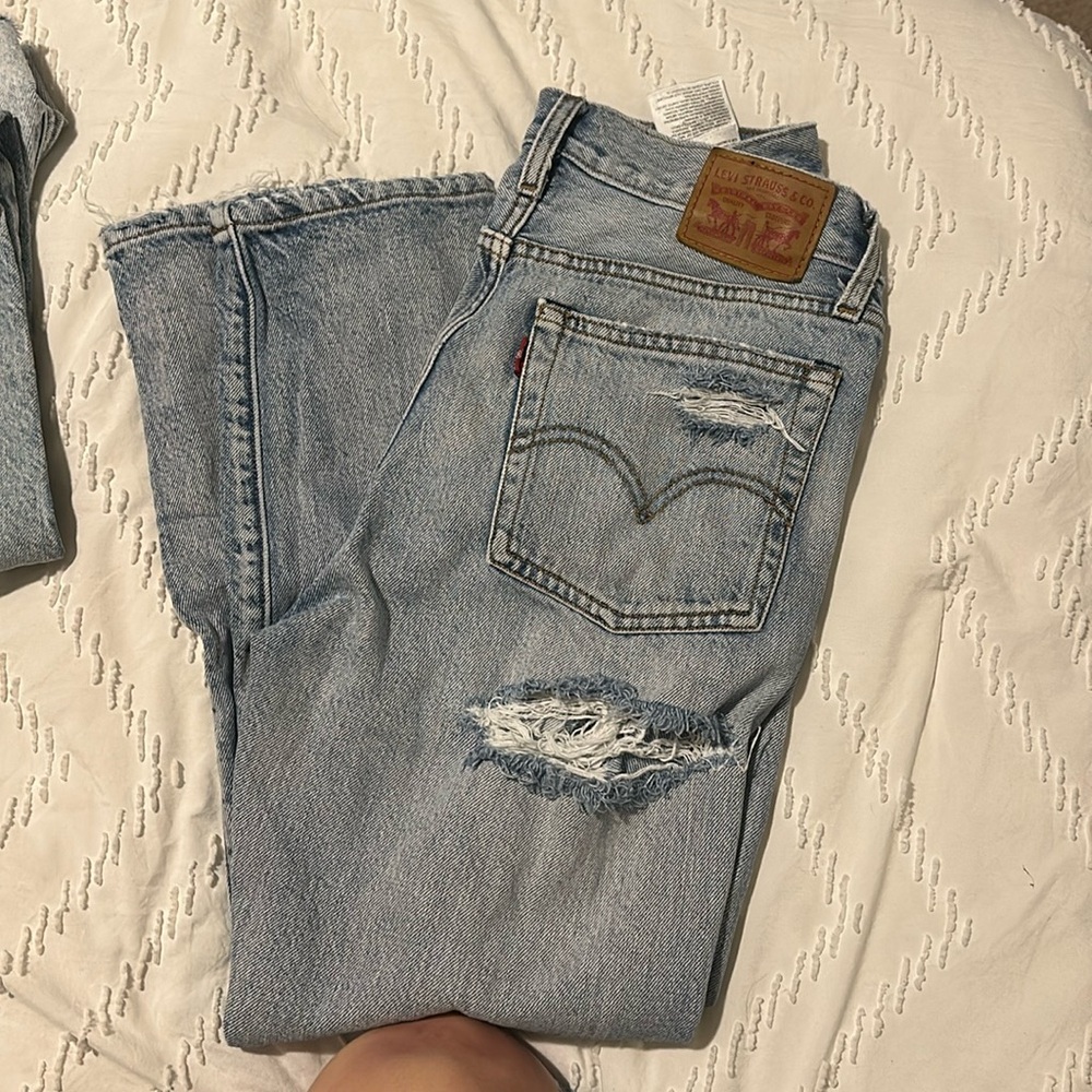 Levi jeans